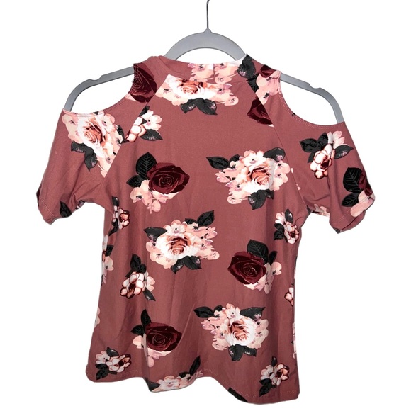 Pink Floral Cold Shoulder Top C39 - Picture 3 of 4